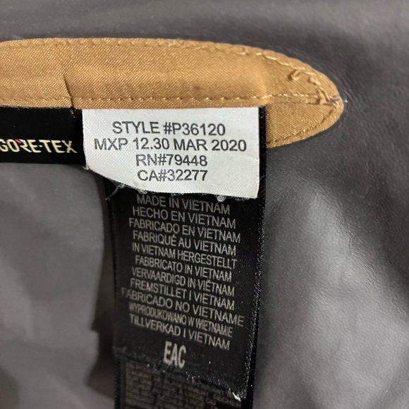 Marmot Minimalist GoreTex Jacket Size M Tan Lightweight Waterproof Hood Outdoor - Picture 7 of 9